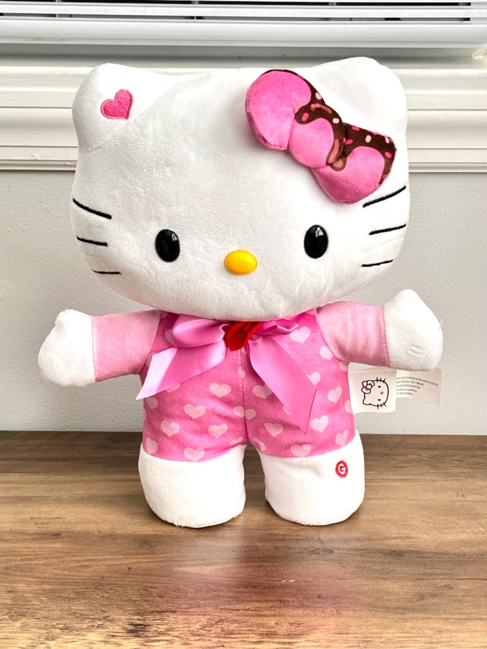 Sanrio Hello Kitty Dancing Musical Animated Side Stepper 2024 Plush Pink Hearts
